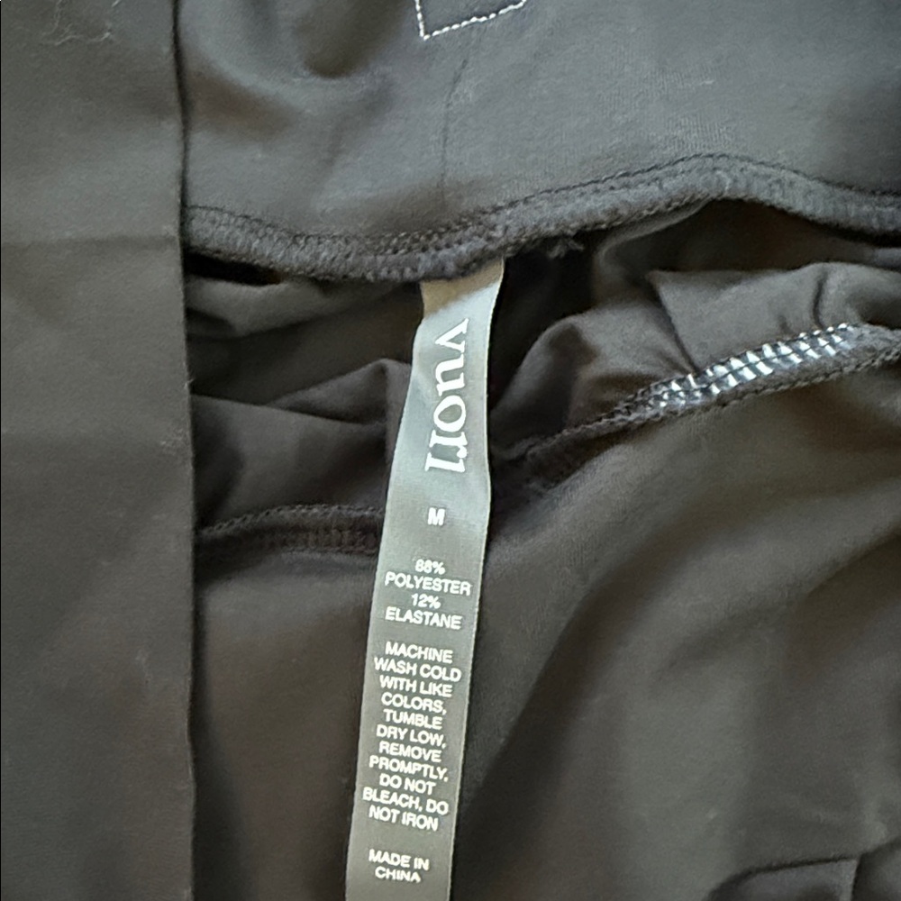 Vuori Lux At Ease Straight In Black - Picture 3 of 6
